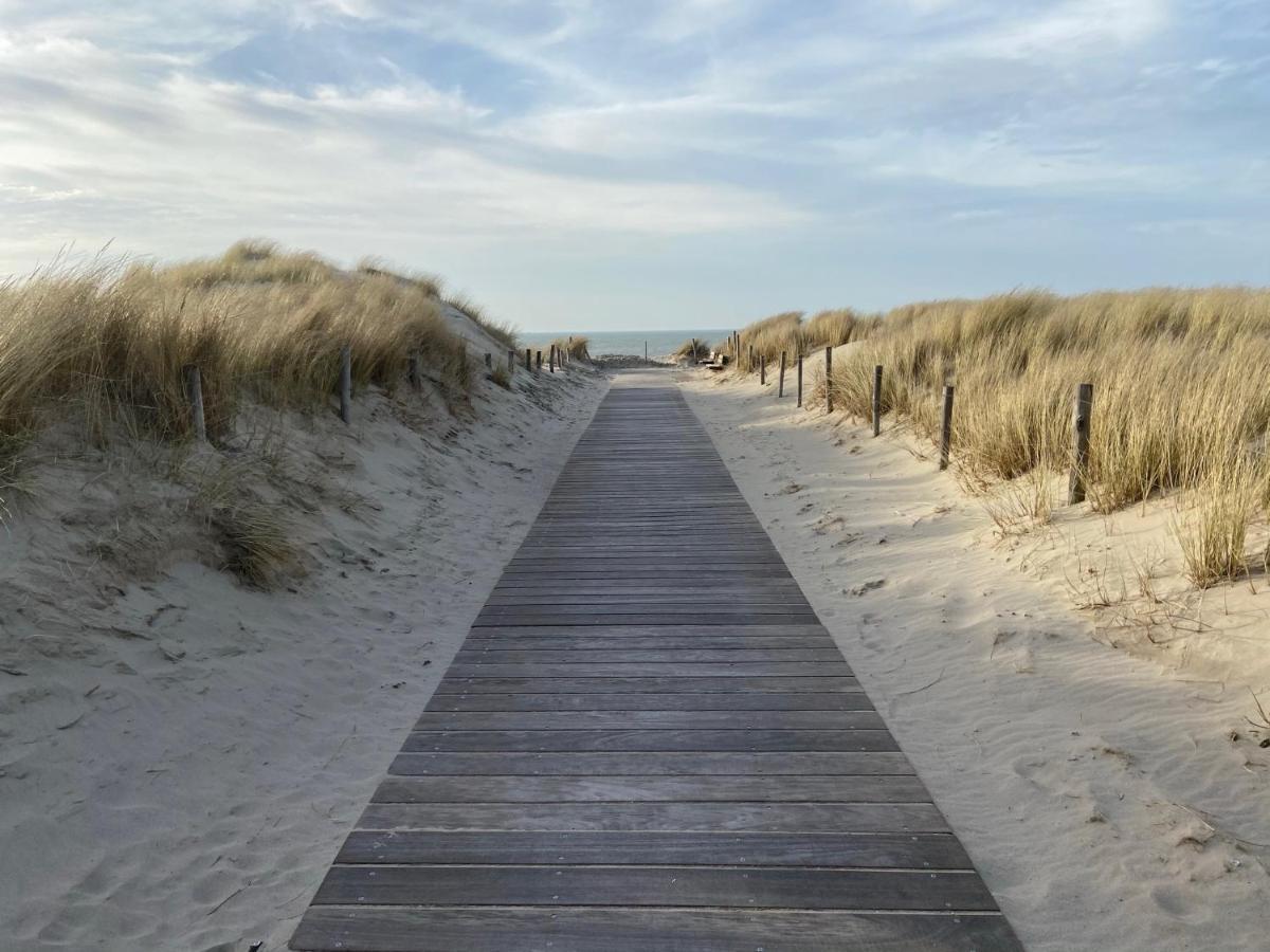 Strandhuis De Zeeparel Met Hottub Petten Exterior foto