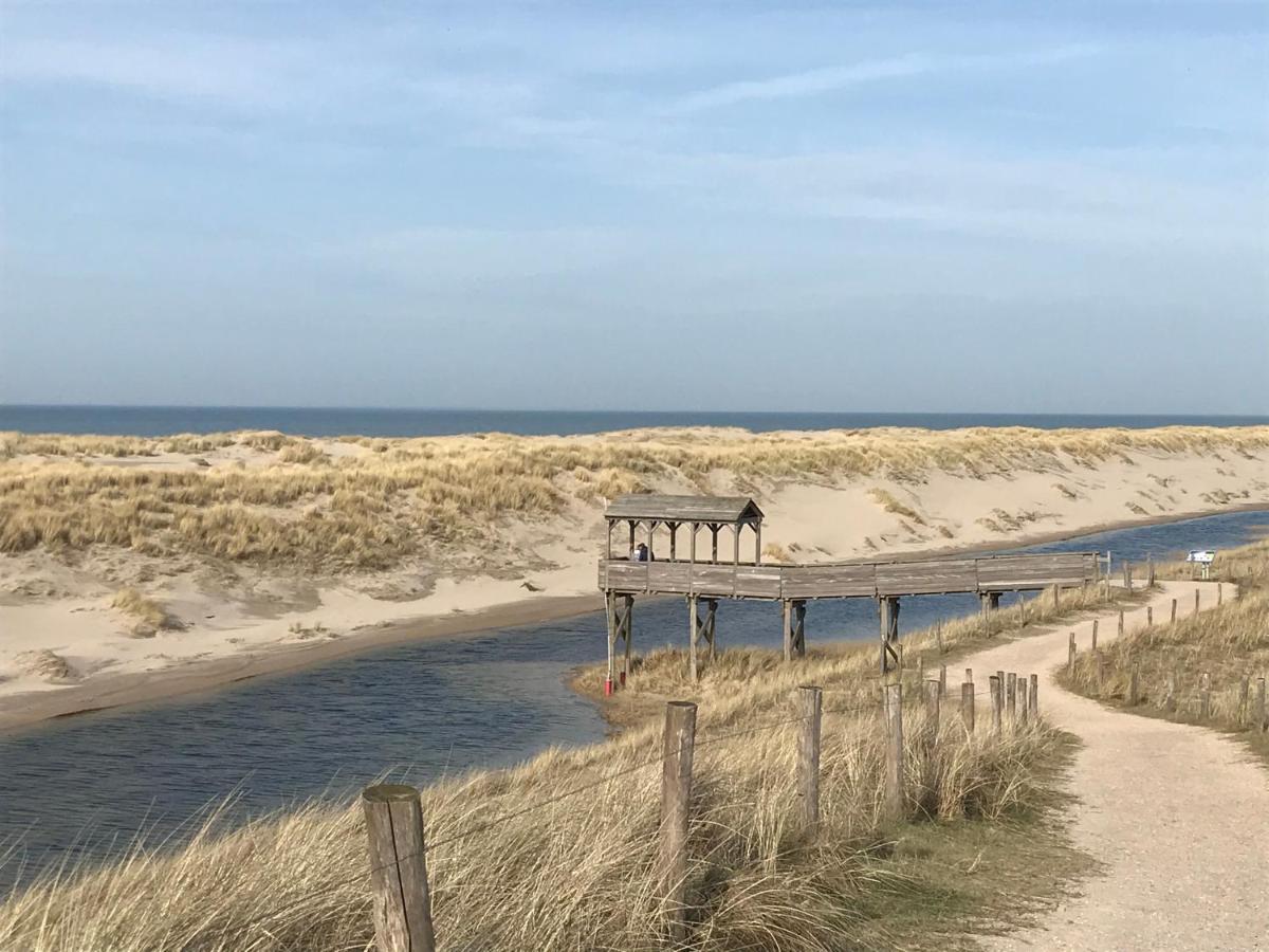 Strandhuis De Zeeparel Met Hottub Petten Exterior foto